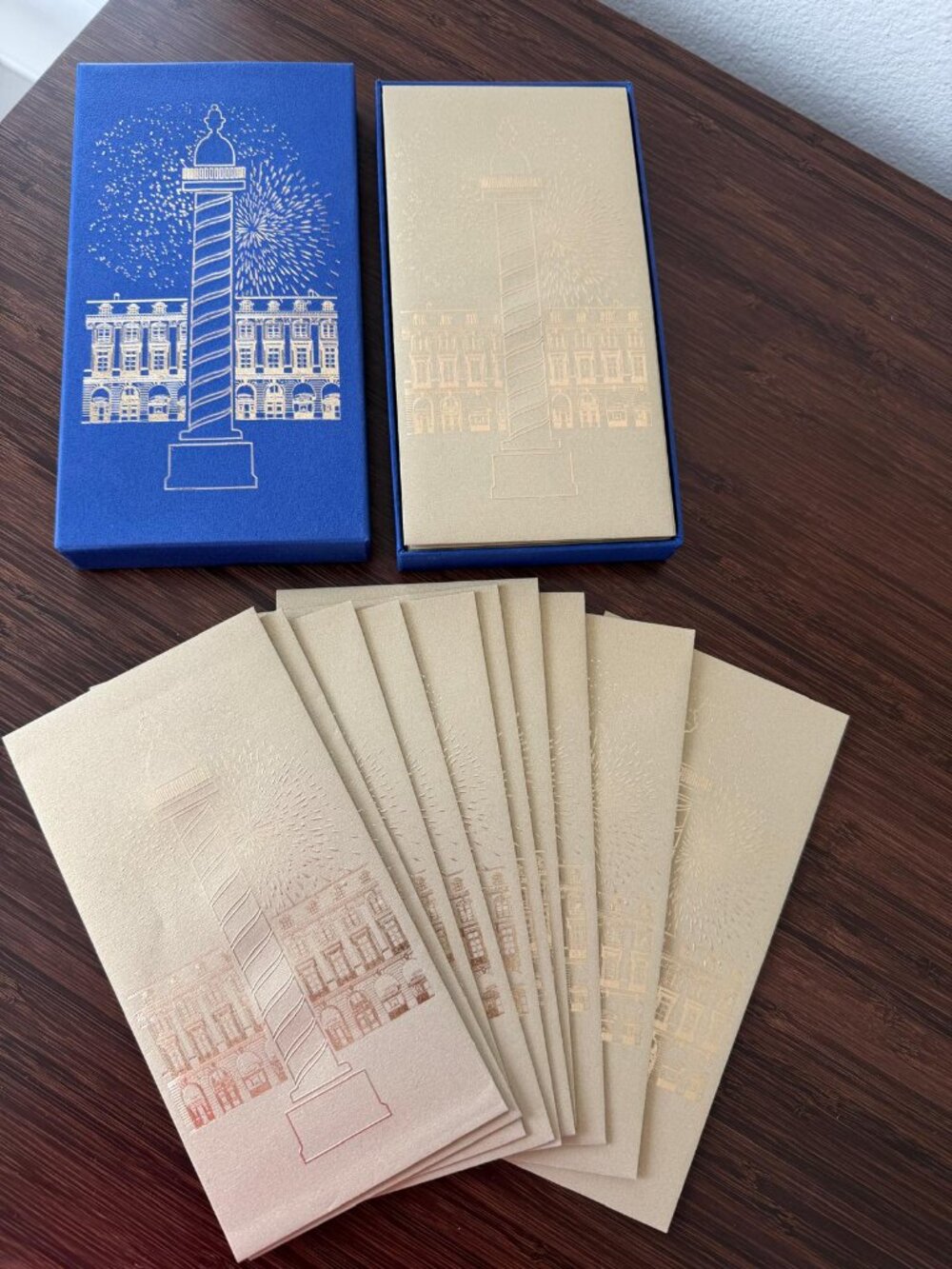 lunar gold envelope (20) with one box